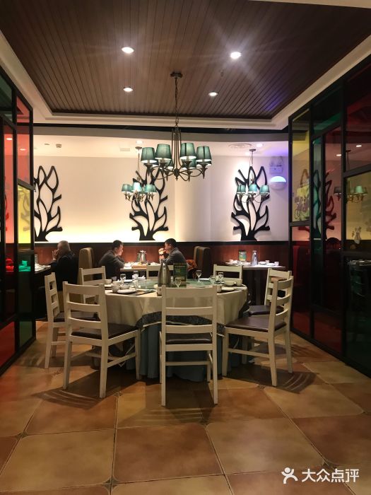 闫府私房菜·百年鲁菜(恒隆店)图片