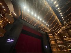 -交通银行前滩31演艺中心