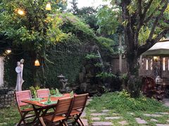 -Lam Vien Restaurant