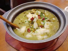 -周鱼小馆石锅酸菜鱼(活力汇店)