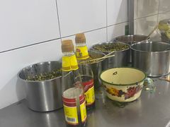 自助调料区-中山牛肉肥肠粉面馆(军工社区店)