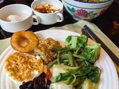 -万达瑞华酒店美食汇自助餐厅(楚河汉街店)