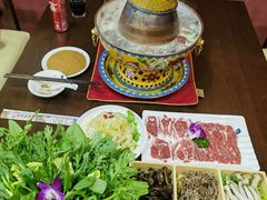 -爱新觉罗福臨火锅馆(万科滑雪场店)