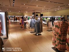 -ZARA(世贸天阶店)