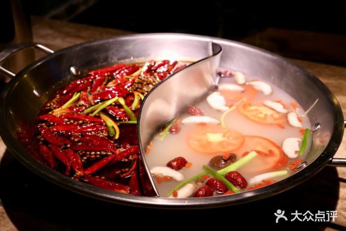 蜀福来(蜀忆龙总店)鸳鸯锅底图片