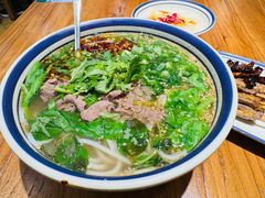 -云阿蛮云南生烫牛肉米线(奉贤路店)