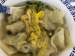 特色小馄饨-笑来喜馄饨小笼工坊店(湖滨街店)