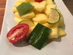 青柠檬菠萝-云海肴·汽锅鸡·云南菜(美罗城店)