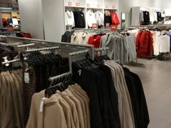 -H&M(华润万象城店)