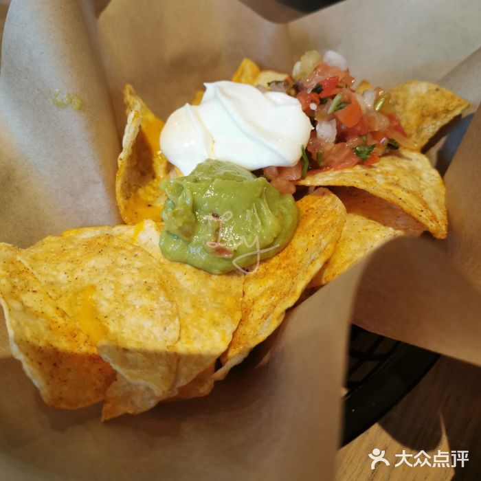 taco bell 塔可贝尔(丰盛里店)就酱吃玉米片图片
