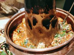 铜锅油焖鸡-一坐一忘云南菜(嘉里中心店)