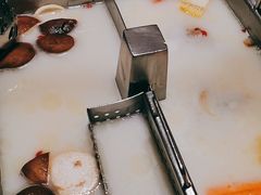 -海底捞火锅(海宁路店)