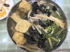 -红鼻子桂林米粉(金唐新光界店)