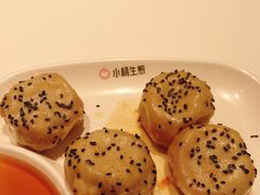 蟹粉生煎-小杨生煎(福州路店)