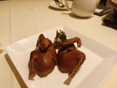 润烧盐香乳鸽-利苑酒家(宜安广场店)