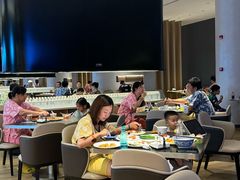-涨巢·潮玩水疗局