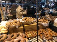-东哥面包(江宁大润发店)