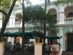 -星巴克臻选(广州沙面店)