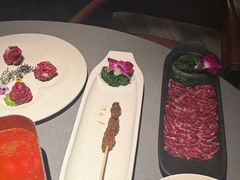 -左庭右院鲜牛肉火锅黑金店(陆家嘴中心店)