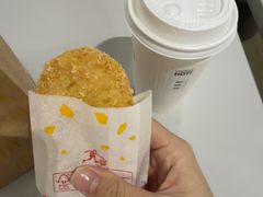 -麦当劳(上海虹桥站30B检票口楼上)