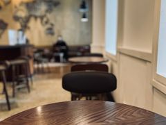 大堂-星巴克臻选(广州沙面店)