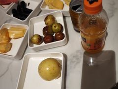 -涨巢·潮玩水疗局