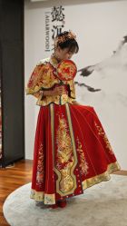 -懿沉香中式嫁衣礼服秀禾服龙凤褂马来褂旗袍总店