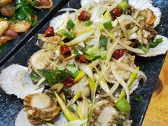 -老东镇啤酒屋海鲜加工·蒸汽海鲜·海鲜烧烤(台东店)