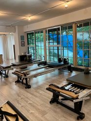 -无界瑜伽普拉提