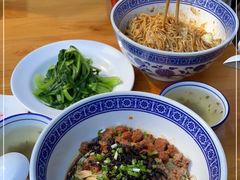 -沪西老弄堂面馆(定西路店)