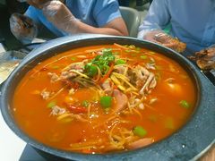 -盐枭肴·川味自贡菜(南强街店)