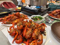 -金马门国际美食百汇(珞喻路店)