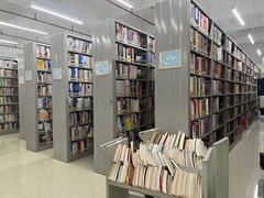 -北京理工大学（珠海）图书馆