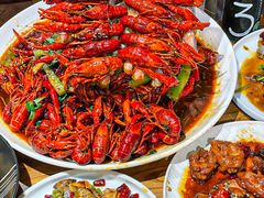 -40+精酿啤酒俱乐部(国投财富广场店)