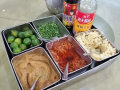 -四川小胡子海鲜(丁村万人海鲜广场店)