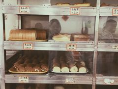 面包甜点陈列柜-祥利西饼
