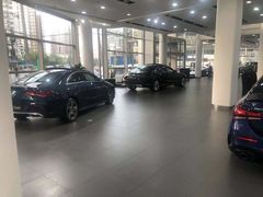 -上海星瀚奔驰4S店(长寿路店)