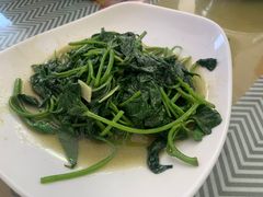 -天天向上素食餐厅(五台山店)