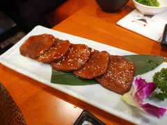 厚切牛舌-魔丼屋(日月光店)