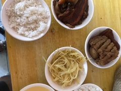 -老济南药膳把子肉(周公祠街店)