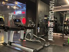 -TOP健身私教工作室(侨香店)