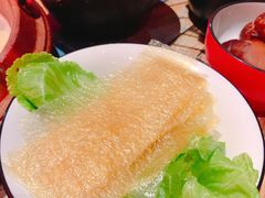 -虾弄弄海派小龙虾·牛羊蝎子火锅