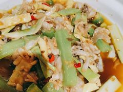 -裕鼎鲜·新中菜(金鼎广场店)