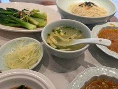 -裕兴记•蟹黄面馆(人民广场店)