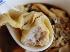 -笑来喜馄饨小笼工坊店(湖滨街店)