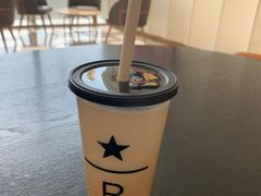 -星巴克(恒隆广场店)