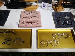 -肆兮眼镜·蔡司·徕卡战略合作店(大坪店)