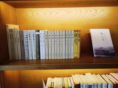 -蔚来中心(北京中关村店)