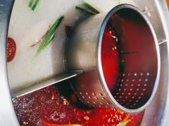 -佬土鹅肠火锅(解放路店)