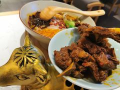 招牌牛大骨宽粉-百春原湖南牛肉粉(百联世纪店)